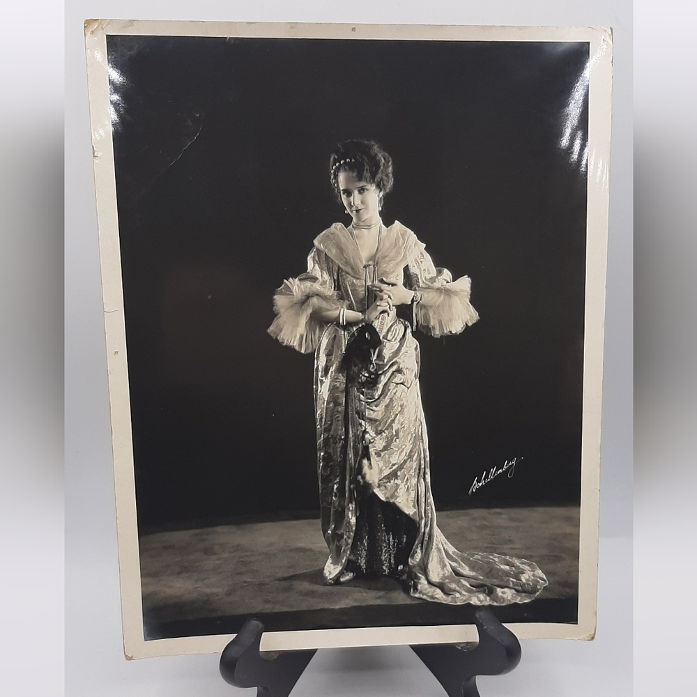 Vintage Mary Philbin Photo Universal Phantom Of The Opera 8" x 10" Silent Horror